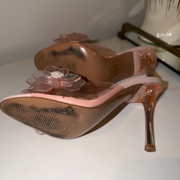 Steve Madden Pink Floral Women's Heels - Picture 4 of 4